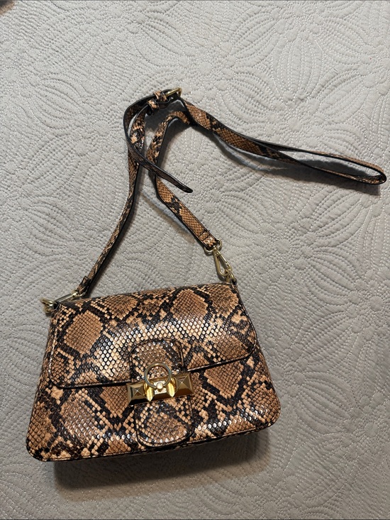 Handbags - Women's Snake-Embossed Crossbody Bag in Brown